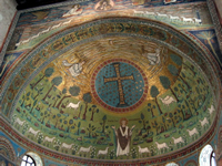 Imagen:Basilica of Sant Apollinare.jpg